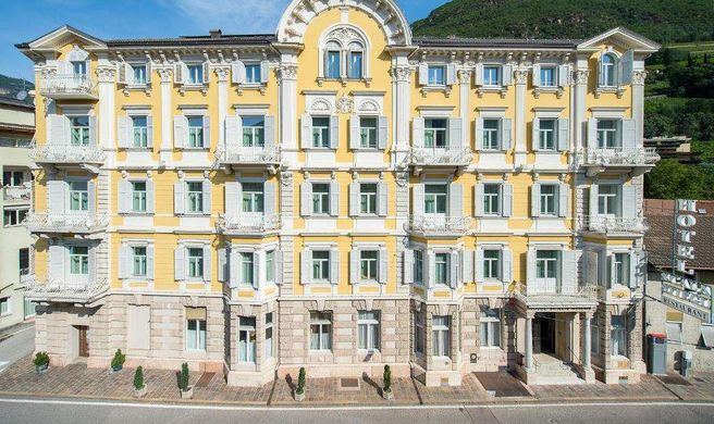 Scala Stiegl Hotel Exterior