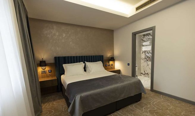 Atlas Room