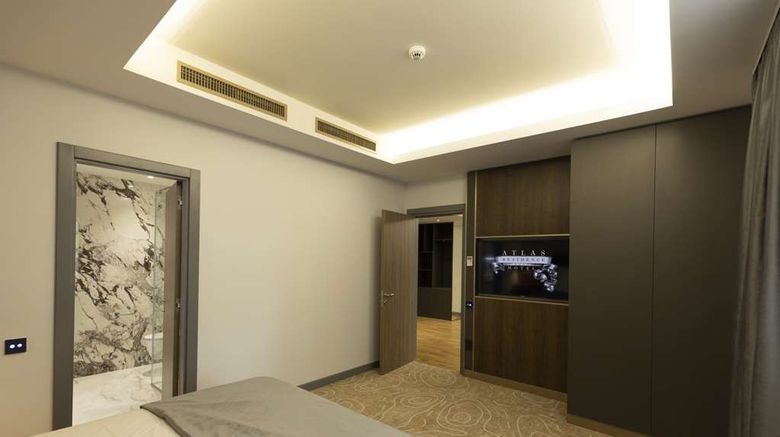 <b>Atlas Room</b>. Images powered by <a href="https://iceportal.shijigroup.com/" title="IcePortal" target="_blank">IcePortal</a>.