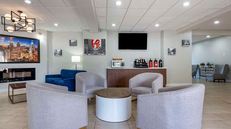 Comfort Inn Philadelphia Intl Airport W Lobby