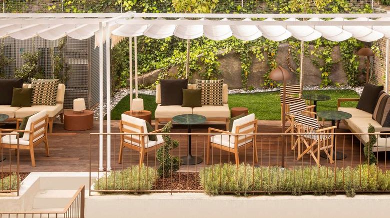 <b>Fontinha Porto, Trademark Collection Other</b>. Images powered by <a href="https://iceportal.shijigroup.com/" title="IcePortal" target="_blank">IcePortal</a>.