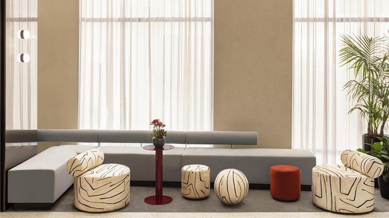 <b>Hyatt Centric Ville-Marie Montreal Lobby</b>. Images powered by <a href="https://iceportal.shijigroup.com/" title="IcePortal" target="_blank">IcePortal</a>.