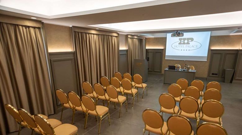 <b>Palace Hotel Meeting</b>. Images powered by <a href="https://iceportal.shijigroup.com/" title="IcePortal" target="_blank">IcePortal</a>.