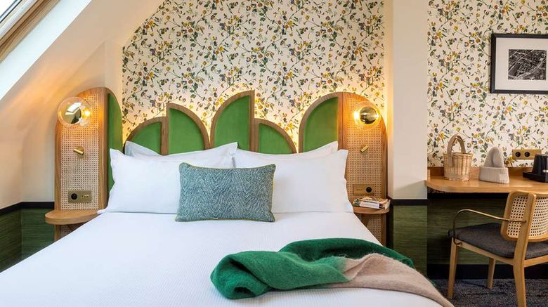 <b>Hotel Jardin de Cluny Room</b>. Images powered by <a href="https://iceportal.shijigroup.com/" title="IcePortal" target="_blank">IcePortal</a>.