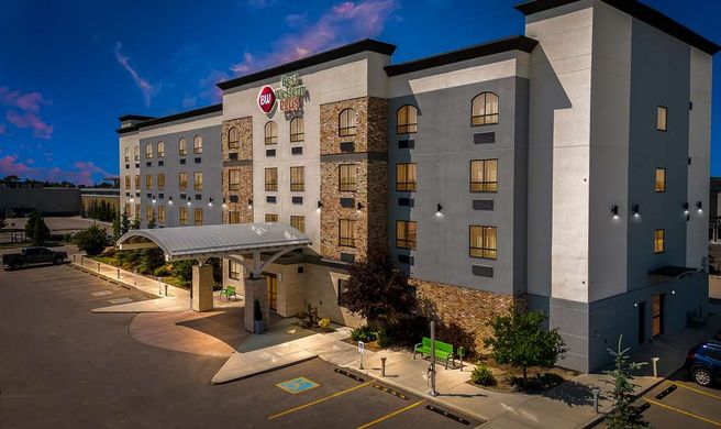 Best Western Plus Airdrie Gateway Exterior