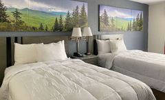 Clarion Pointe-Greensboro Coliseum Area