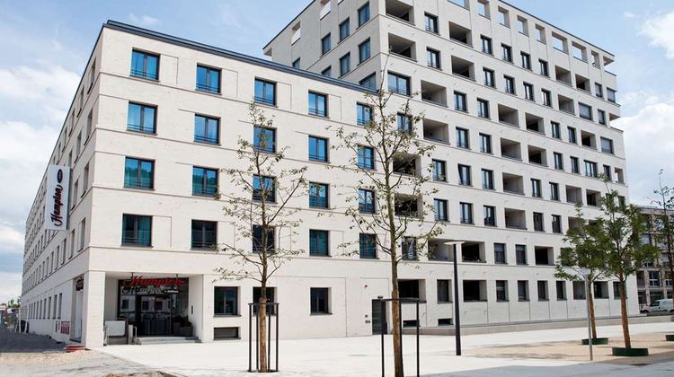 Hampton by Hilton Regensburg Exterior