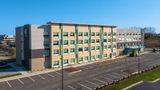 Tru by Hilton Naperville Exterior