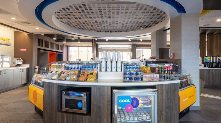 Tru by Hilton Naperville Restaurant