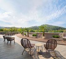 Hilton Garden Inn Huzhou Phoenix Mtn Exterior
