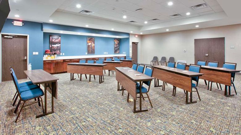 <b>Hampton Inn & Suites Dalhart Meeting</b>. Images powered by <a href="https://iceportal.shijigroup.com/" title="IcePortal" target="_blank">IcePortal</a>.