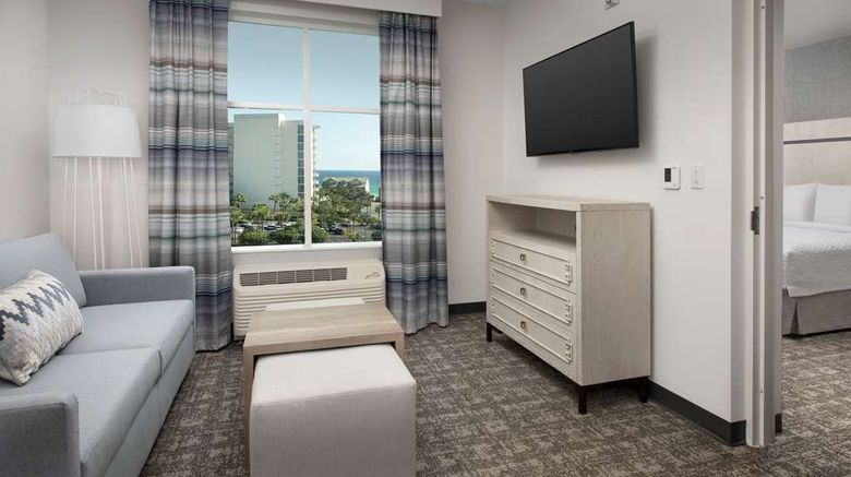 <b>Homewood Suites by Hilton Destin Room</b>. Images powered by <a href="https://iceportal.shijigroup.com/" title="IcePortal" target="_blank">IcePortal</a>.