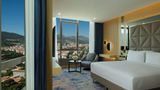 <b>DoubleTree by Hilton Manisa Room</b>. Images powered by <a href="https://iceportal.shijigroup.com/" title="IcePortal" target="_blank">IcePortal</a>.