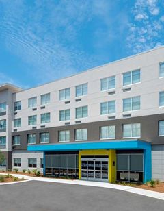 Tru by Hilton Wilmington