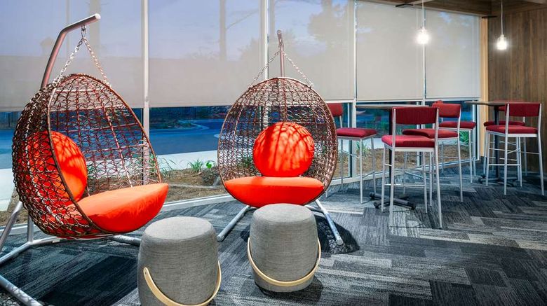 <b>Tru by Hilton Wilmington Lobby</b>. Images powered by <a href="https://iceportal.shijigroup.com/" title="IcePortal" target="_blank">IcePortal</a>.