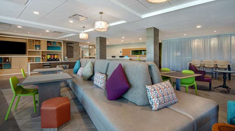 Home2 Suites Garden Grove Anaheim Lobby