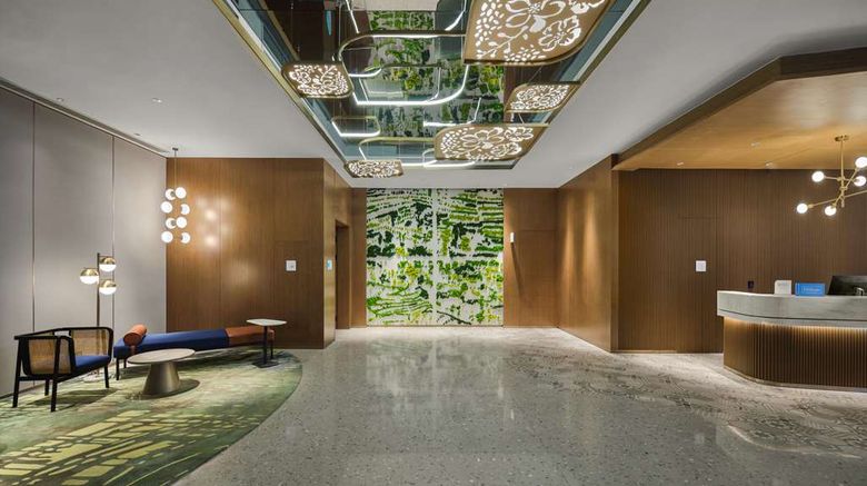 <b>Hilton Garden Inn Jincheng Gushuyuan Lobby</b>. Images powered by <a href="https://iceportal.shijigroup.com/" title="IcePortal" target="_blank">IcePortal</a>.