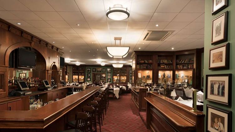 Hilton Appleton Paper Valley Restaurant