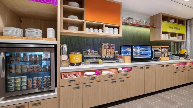 Home2 Suites by Hilton Redding Restaurant