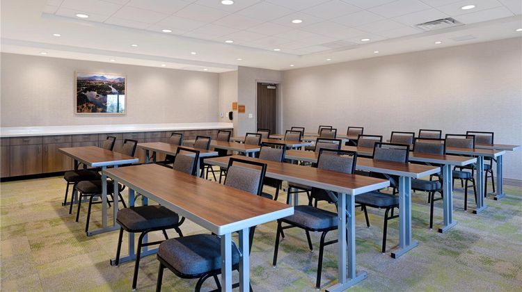 Home2 Suites by Hilton Redding Meeting