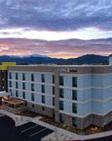 Home2 Suites by Hilton Redding