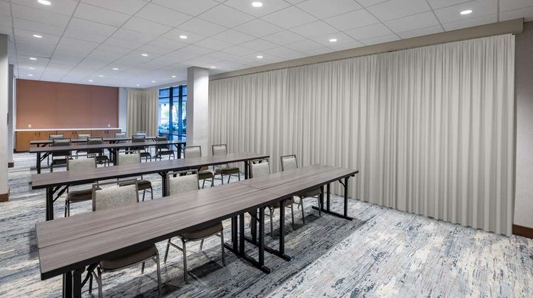 DoubleTree by Hilton Houston Medical Ctr Meeting