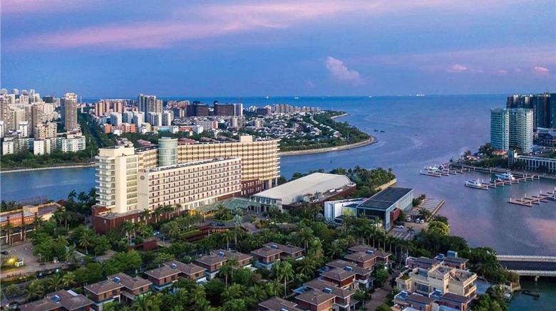 <b>Pullman Haikou Hotel Exterior</b>. Images powered by <a href="https://iceportal.shijigroup.com/" title="IcePortal" target="_blank">IcePortal</a>.