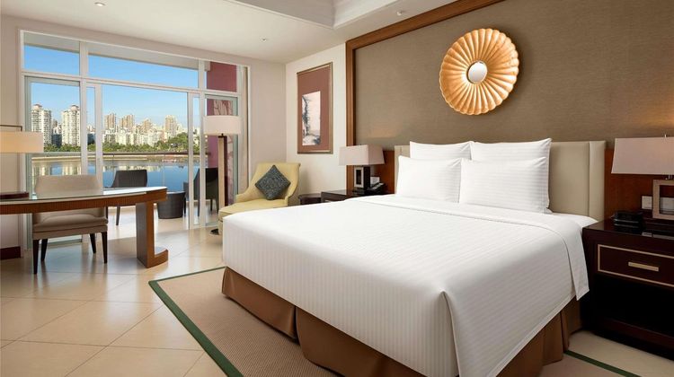 Pullman Haikou Hotel Room