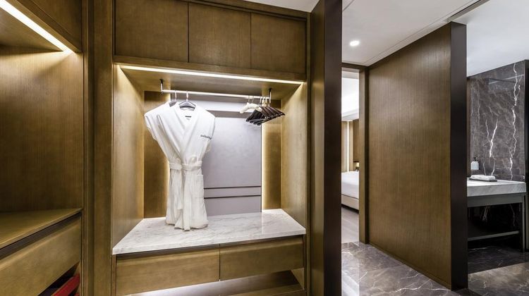 Swissotel Shenyang Suite