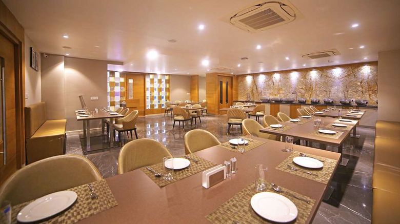 <b>Comfort Inn Kaikaluru Restaurant</b>. Images powered by <a href="https://iceportal.shijigroup.com/" title="IcePortal" target="_blank">IcePortal</a>.