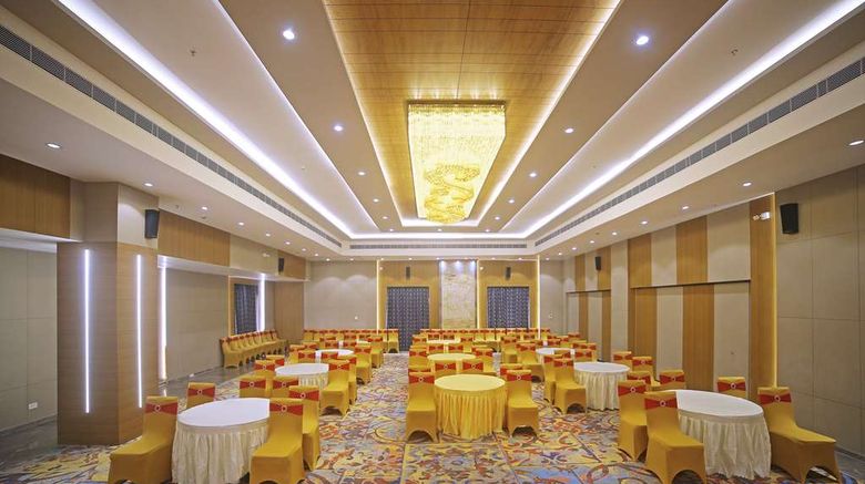 <b>Comfort Inn Kaikaluru Meeting</b>. Images powered by <a href="https://iceportal.shijigroup.com/" title="IcePortal" target="_blank">IcePortal</a>.