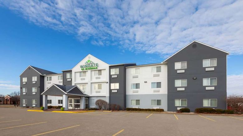 <b>Wingate by Wyndham Marion Exterior</b>. Images powered by <a href="https://iceportal.shijigroup.com/" title="IcePortal" target="_blank">IcePortal</a>.