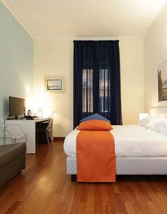 Rex Hotel