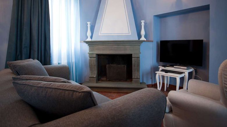 <b>Relais Villa Belvedere Suite</b>. Images powered by <a href="https://iceportal.shijigroup.com/" title="IcePortal" target="_blank">IcePortal</a>.