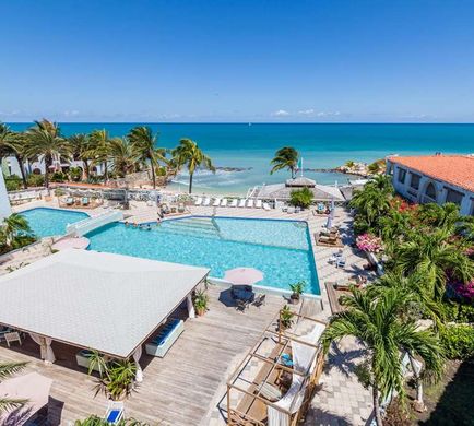 Ocean Point Resort & Spa Exterior