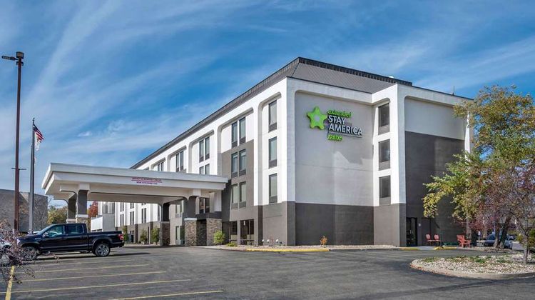 MainStay Suites Springfield IL Exterior