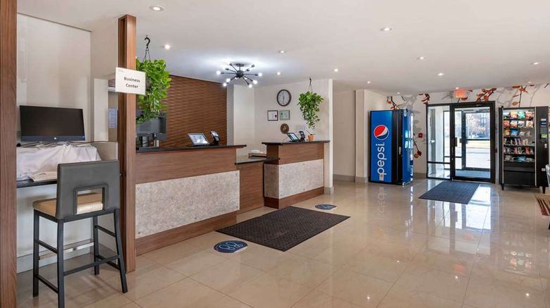 <b>MainStay Suites Springfield IL Lobby</b>. Images powered by <a href="https://iceportal.shijigroup.com/" title="IcePortal" target="_blank">IcePortal</a>.