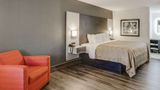 <b>Quality Inn Room</b>. Images powered by <a href="https://iceportal.shijigroup.com/" title="IcePortal" target="_blank">IcePortal</a>.