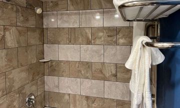 Quality Inn & Suites Louisville East