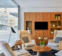 NH Coimbra Dona Ines Lobby