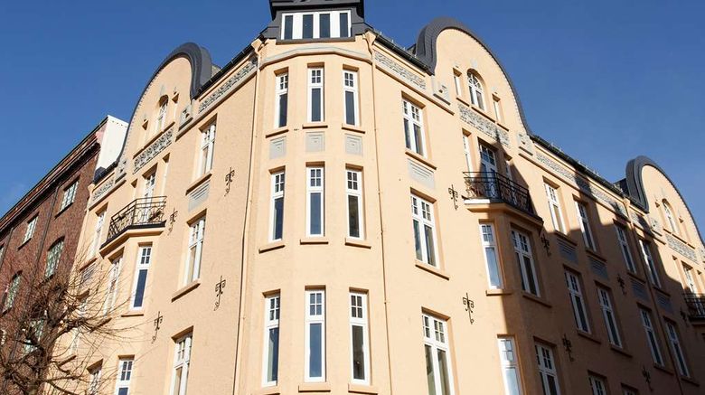 <b>Bergen Harbour Hotel-WorldHotels Crafted Exterior</b>. Images powered by <a href="https://iceportal.shijigroup.com/" title="IcePortal" target="_blank">IcePortal</a>.