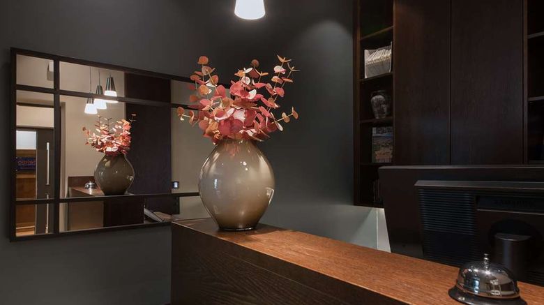 <b>Bergen Harbour Hotel-WorldHotels Crafted Lobby</b>. Images powered by <a href="https://iceportal.shijigroup.com/" title="IcePortal" target="_blank">IcePortal</a>.
