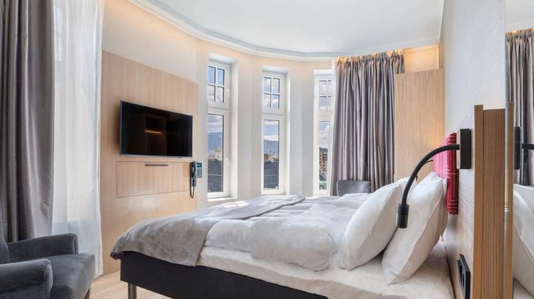 <b>Bergen Harbour Hotel-WorldHotels Crafted Room</b>. Images powered by <a href="https://iceportal.shijigroup.com/" title="IcePortal" target="_blank">IcePortal</a>.