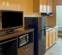 Suburban Studios Room