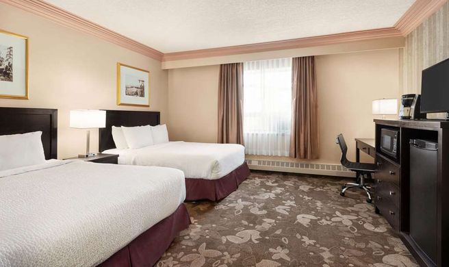 Nova Inn Yellowknife Room