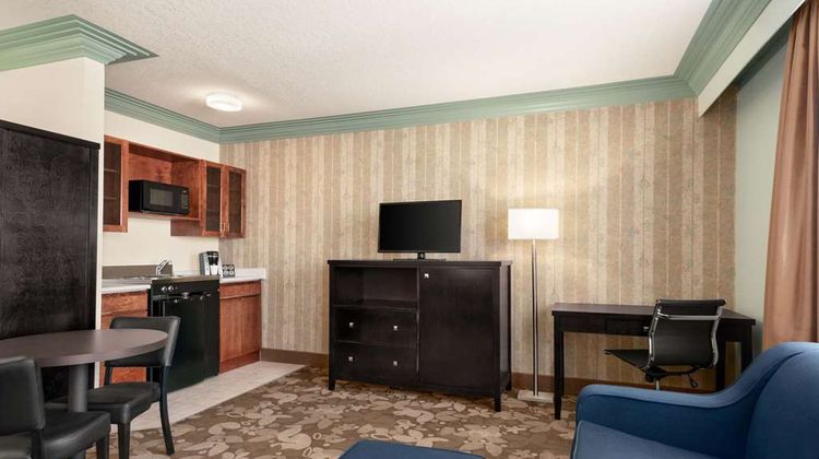 Nova Inn Yellowknife Suite