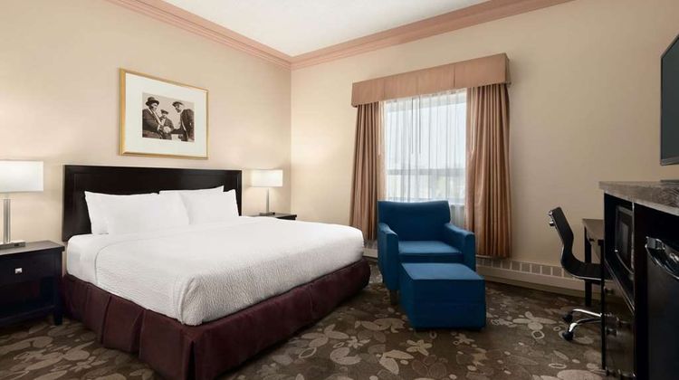 Nova Inn Yellowknife Room