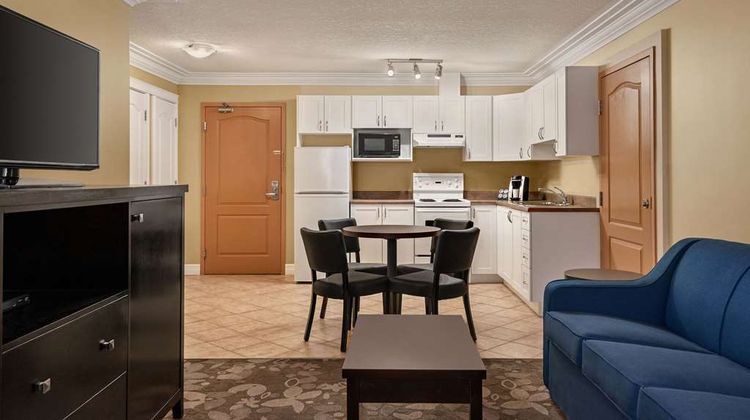 Nova Inn Yellowknife Suite