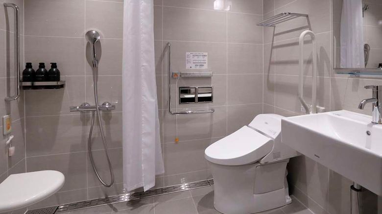 <b>Hyatt Place Kyoto Room</b>. Images powered by <a href="https://iceportal.shijigroup.com/" title="IcePortal" target="_blank">IcePortal</a>.