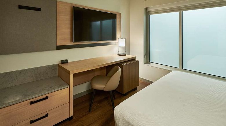 <b>Hyatt Place Toronto Brampton Room</b>. Images powered by <a href="https://iceportal.shijigroup.com/" title="IcePortal" target="_blank">IcePortal</a>.